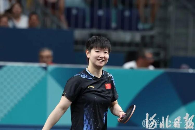 孙颖莎微笑绽放,成功晋级四强 孙颖莎微笑绽放,成功晋级四强